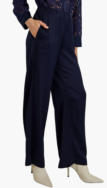 Sleek Clean Wide Leg Pant