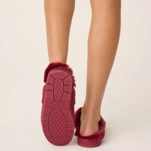 Slide-Cozy Chenille Cable Knit