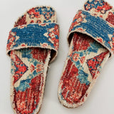 Woven Wonders Footbed