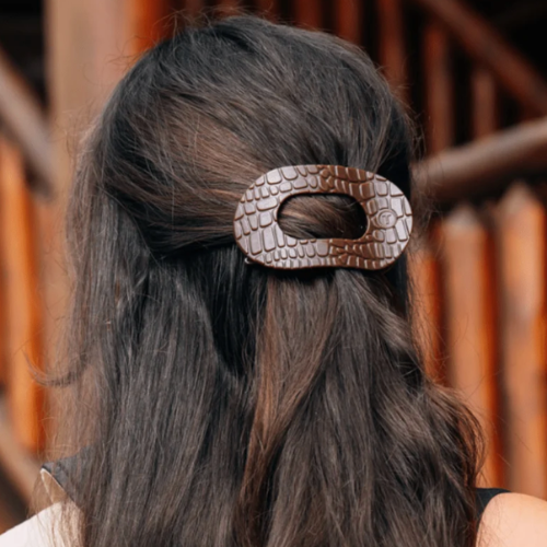 Medium flat round clip-Brown Crocodile