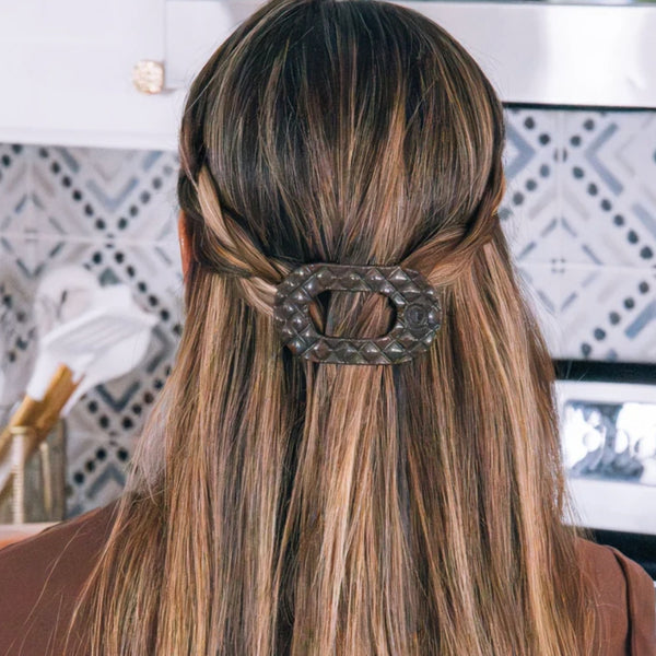 Small Flat Round Clip-Truly Taupe Quilted