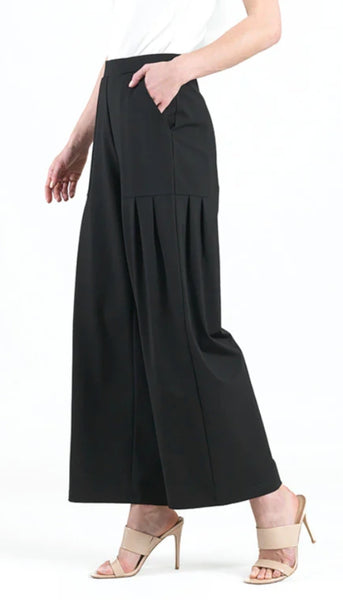 Wide Leg Pant With Pleated Pockets