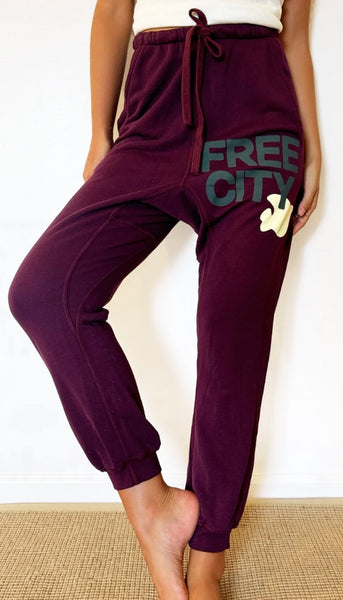Freecity Large Logo Sweatpant