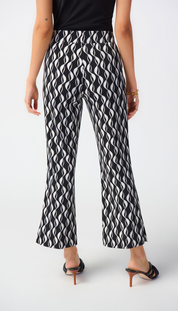 Geometric Print Silky Knit Pull-On Pants