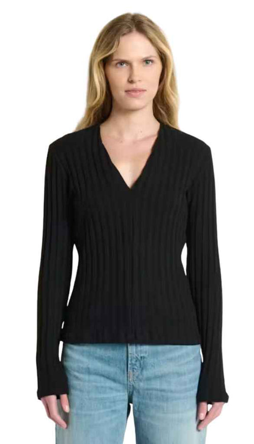Ilona Slim V-Neck Top