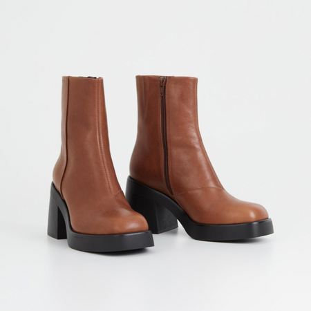 Kenova Lace-Up Leather Boot